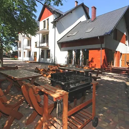 B&B Przystan Przy Lesie 얀타르