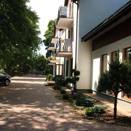 Przystan Przy Lesie B&B 얀타르