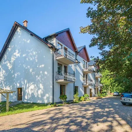 Przystan Przy Lesie 3* 얀타르