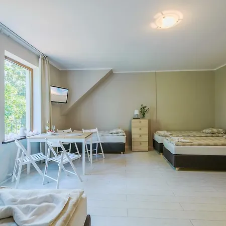 Przystan Przy Lesie B&B 얀타르