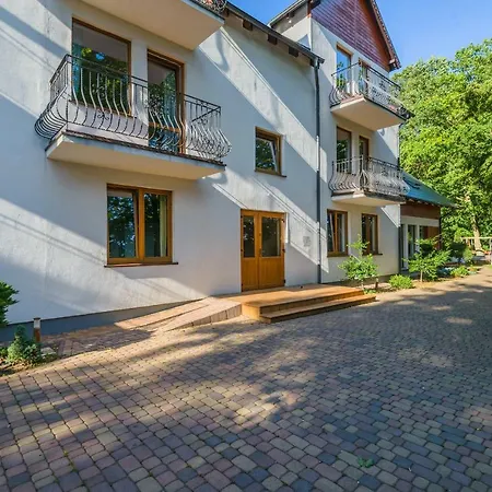 Frühstückspension Przystan Przy Lesie *