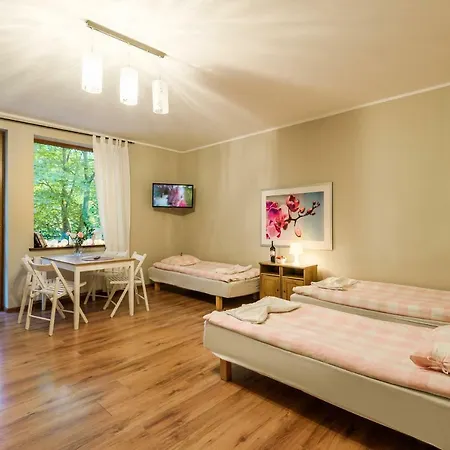 Bed & Breakfast Przystan Przy Lesie