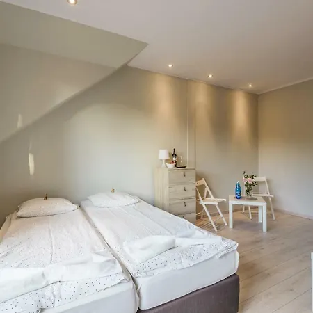 فندق مبيت وإفطار Przystan Przy Lesie يانتار