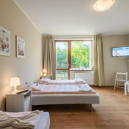 Przystan Przy Lesie B&B *